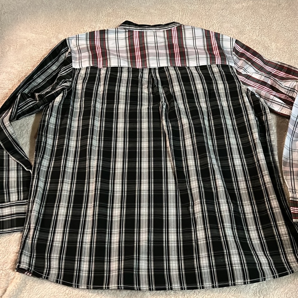 TRUE RELIGION long sleeve shirt - Picture 7 of 7